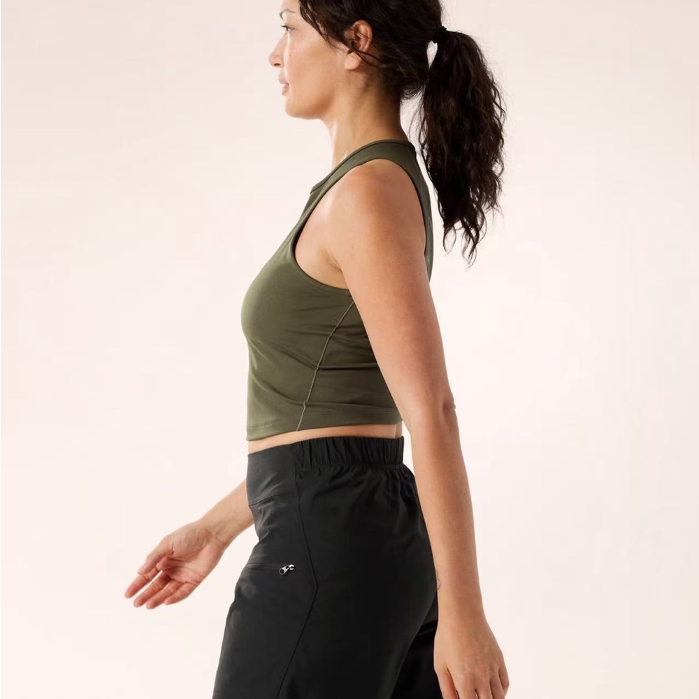 Arc'teryx Olive Green Tank Top with Light Green Logo - Picture 4 of 6